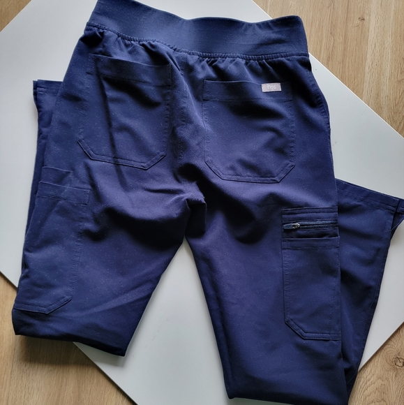 FIGS XXSP Yola Skinny Scrubs 2.0 - Picture 3 of 9